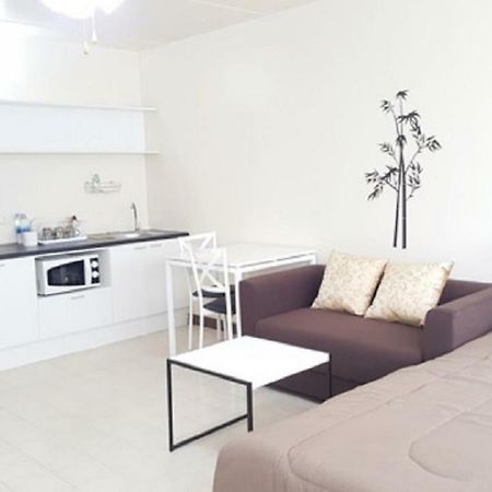 Popular Condo C6 Нонтхабури Экстерьер фото